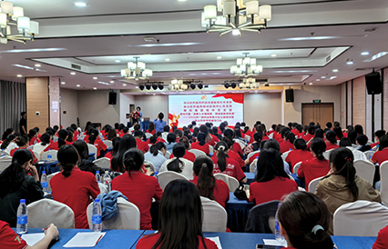 2025年廣西藥品零售行業(yè)公益培訓(xùn)暨執(zhí)業(yè)藥師考前輔導(dǎo)行動(dòng)圓滿舉行<br>政企聯(lián)動(dòng)賦能行業(yè)，精準(zhǔn)助力執(zhí)業(yè)藥師隊(duì)伍建設(shè)